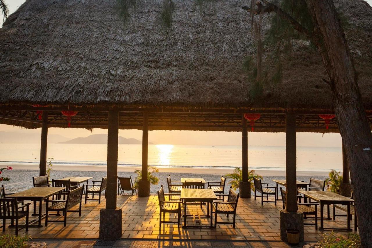 Diamond Bay Condotel Resort Nha Trang Esterno foto